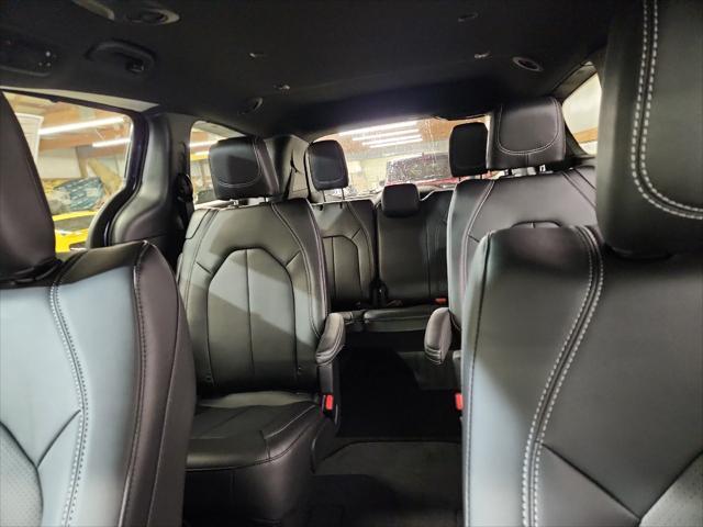 new 2025 Chrysler Pacifica car, priced at $45,865