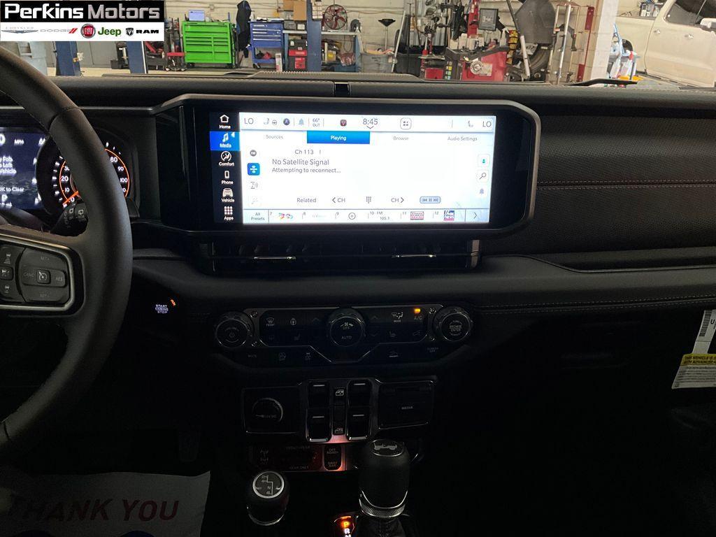 new 2025 Jeep Wrangler car, priced at $53,091