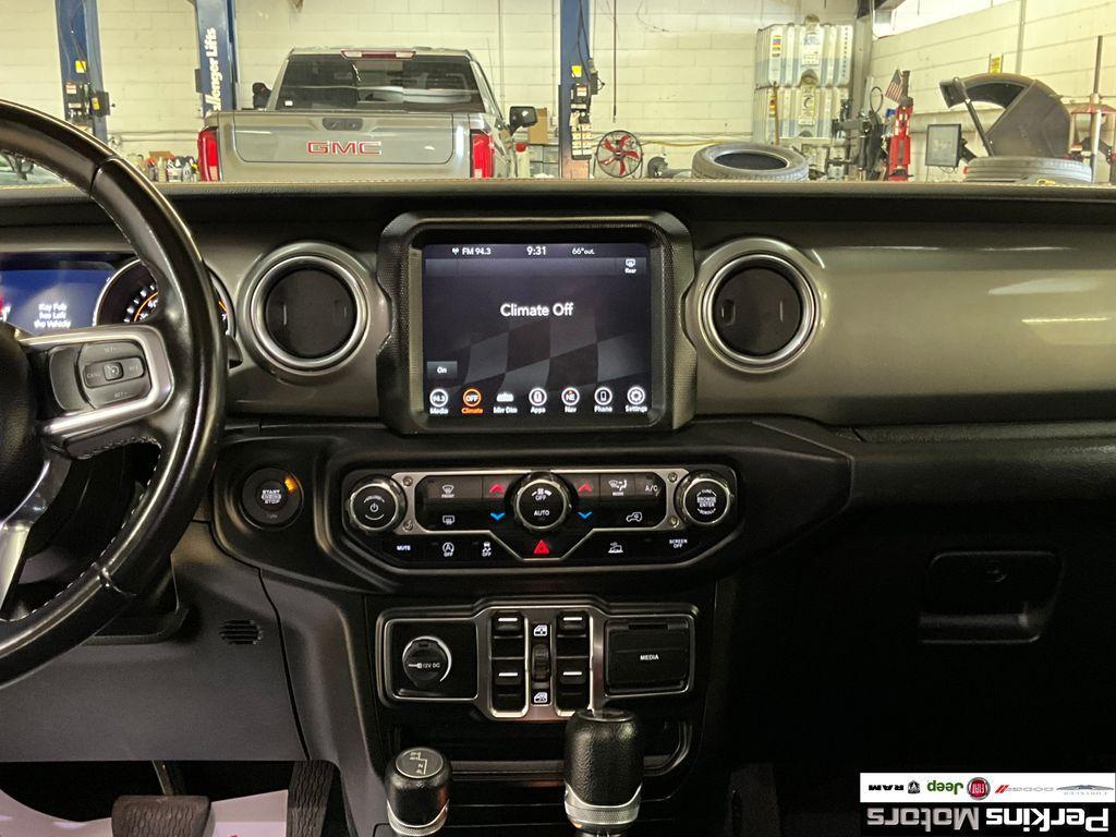 used 2022 Jeep Wrangler Unlimited car, priced at $31,599