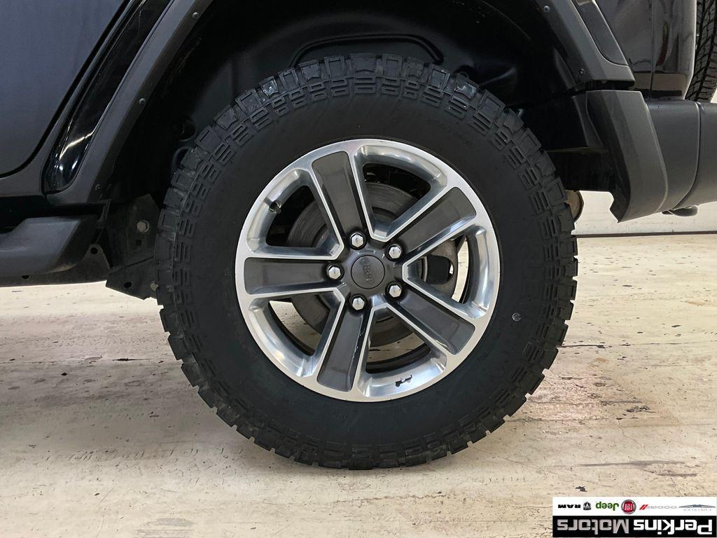used 2022 Jeep Wrangler Unlimited car, priced at $31,599
