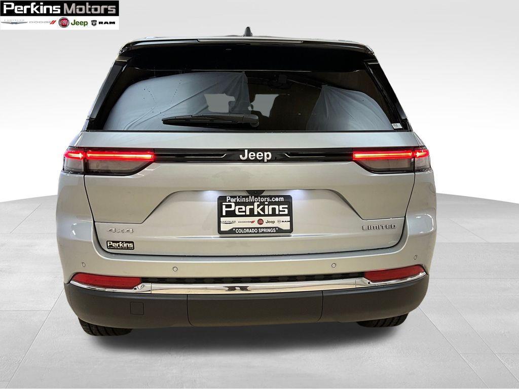 new 2025 Jeep Grand Cherokee car, priced at $46,912