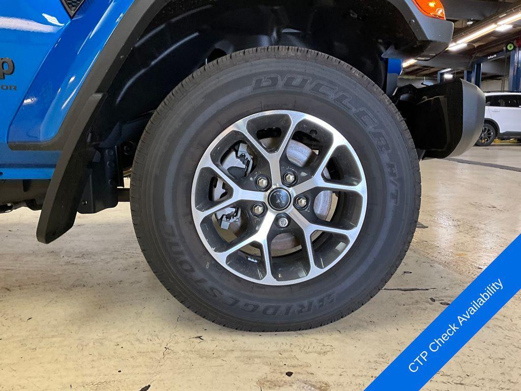 new 2025 Jeep Gladiator car, priced at $43,486