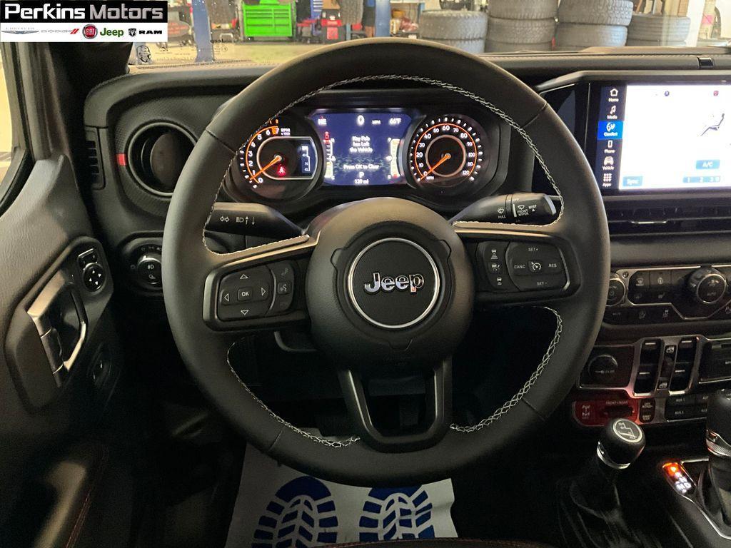 new 2025 Jeep Gladiator car, priced at $50,581