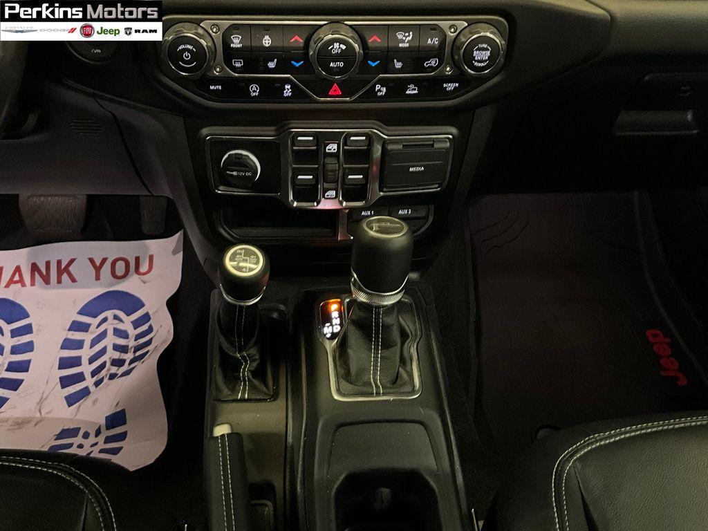 used 2021 Jeep Gladiator car, priced at $36,456