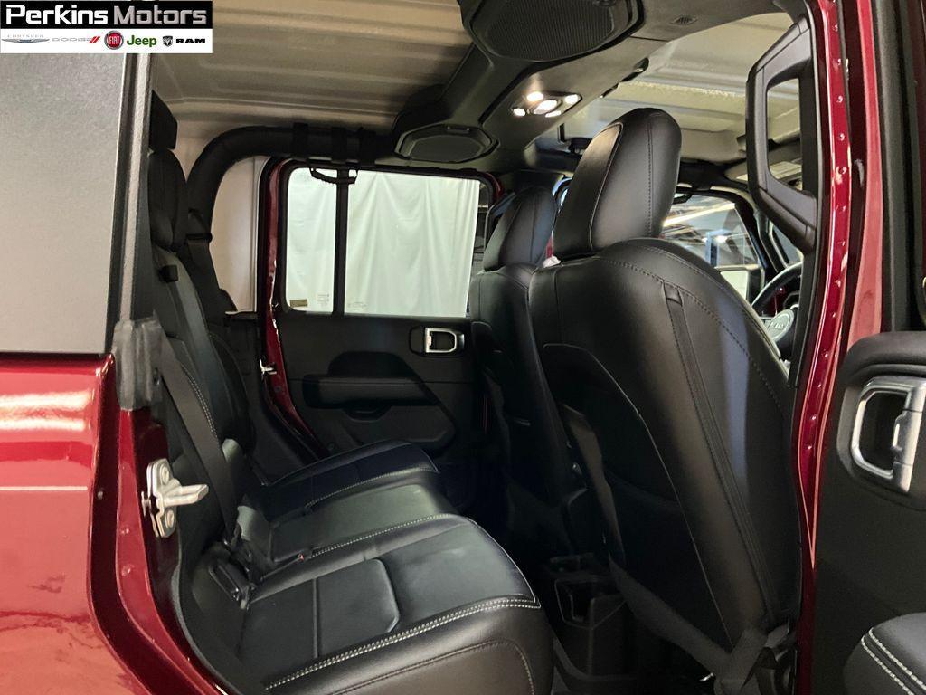 used 2021 Jeep Gladiator car, priced at $36,456