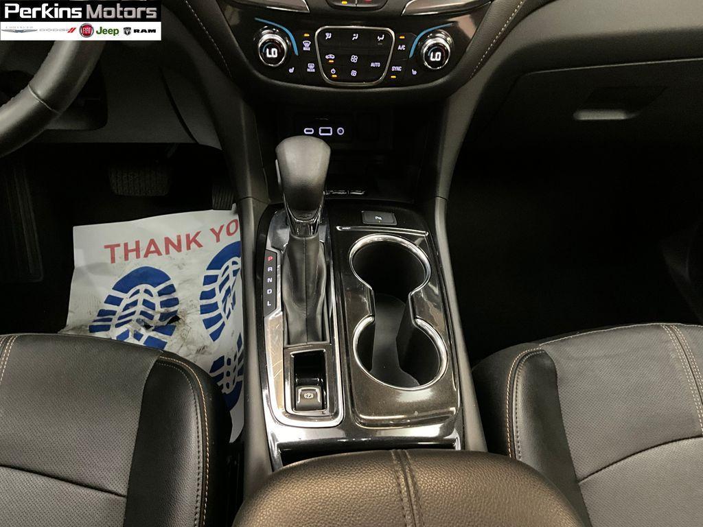 used 2023 Chevrolet Equinox car, priced at $26,082