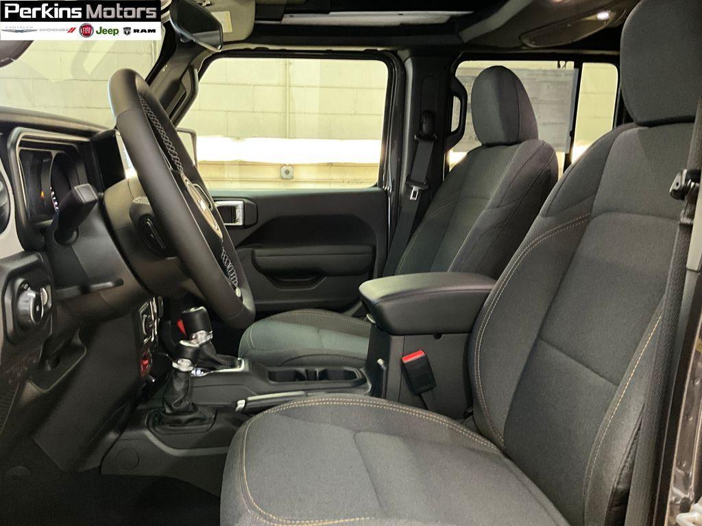 new 2025 Jeep Wrangler car, priced at $52,528