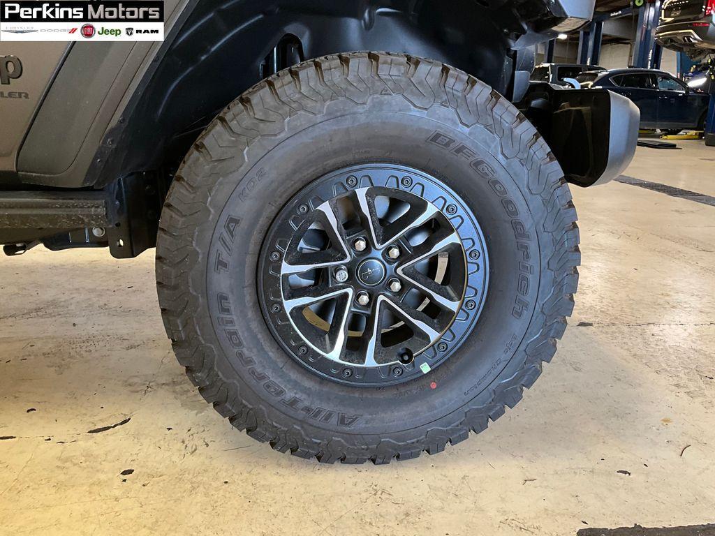 new 2025 Jeep Wrangler car, priced at $52,528