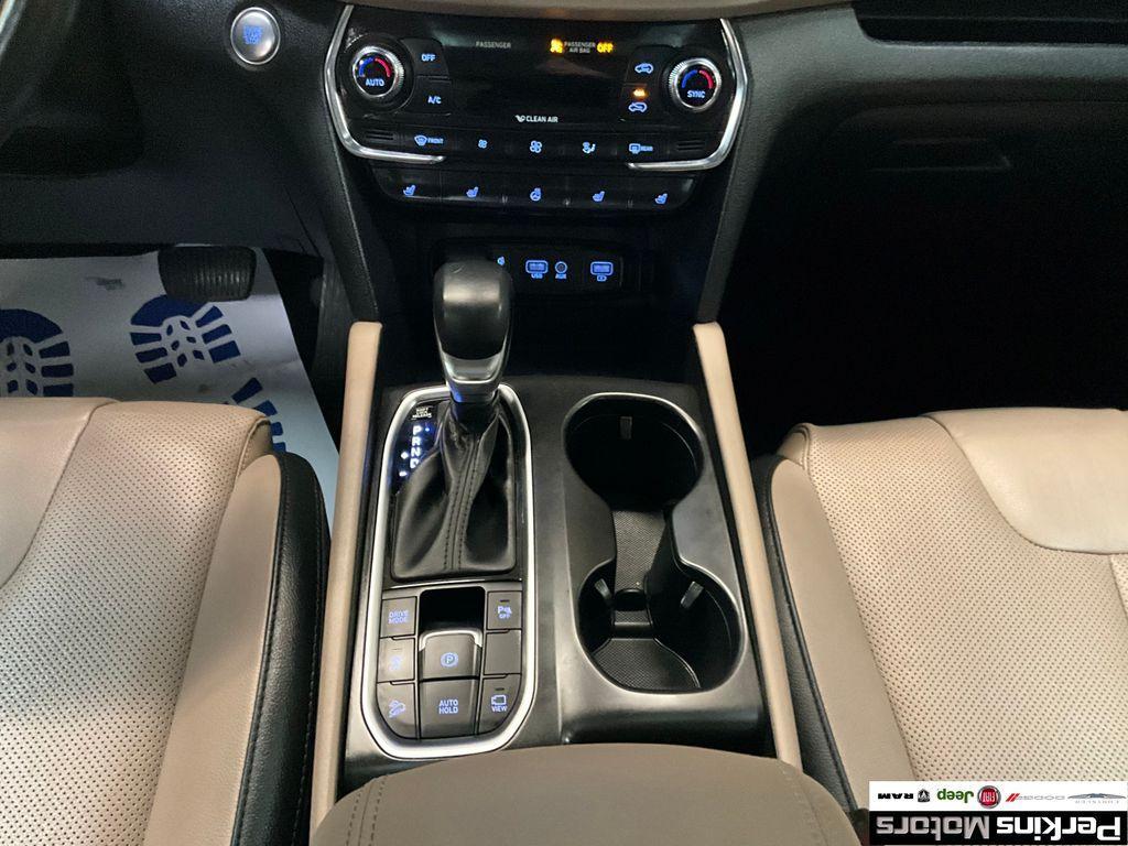 used 2020 Hyundai Santa Fe car, priced at $24,294