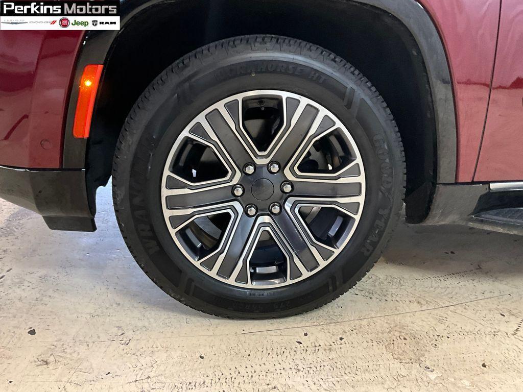 used 2024 Jeep Wagoneer L car, priced at $46,843