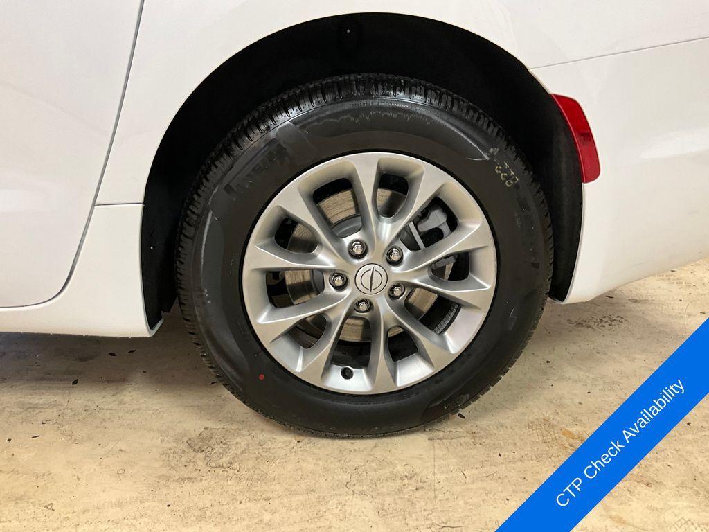 new 2026 Chrysler Pacifica car, priced at $47,875