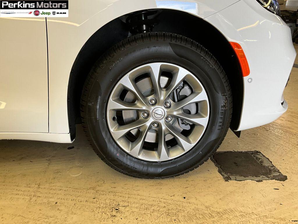 new 2026 Chrysler Pacifica car, priced at $47,875