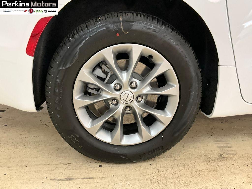 new 2026 Chrysler Pacifica car, priced at $47,875