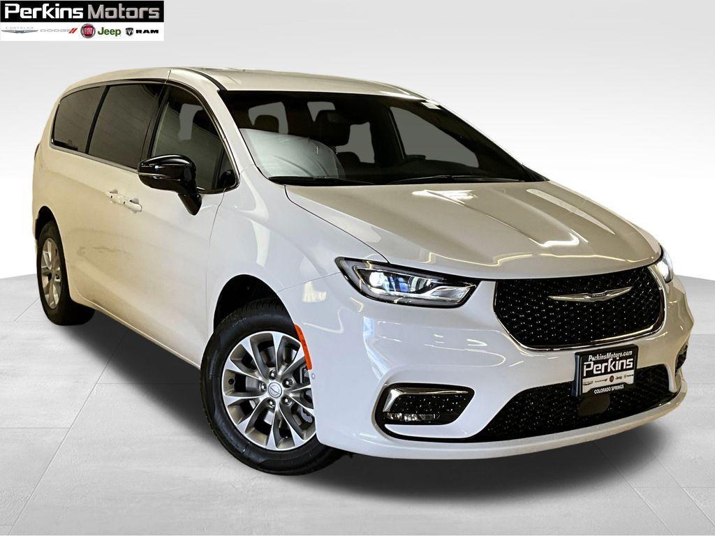 new 2026 Chrysler Pacifica car, priced at $47,875