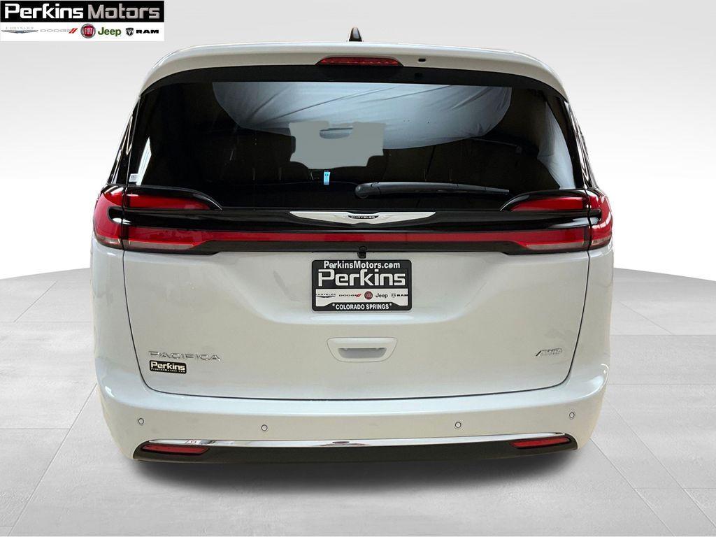 new 2026 Chrysler Pacifica car, priced at $47,875