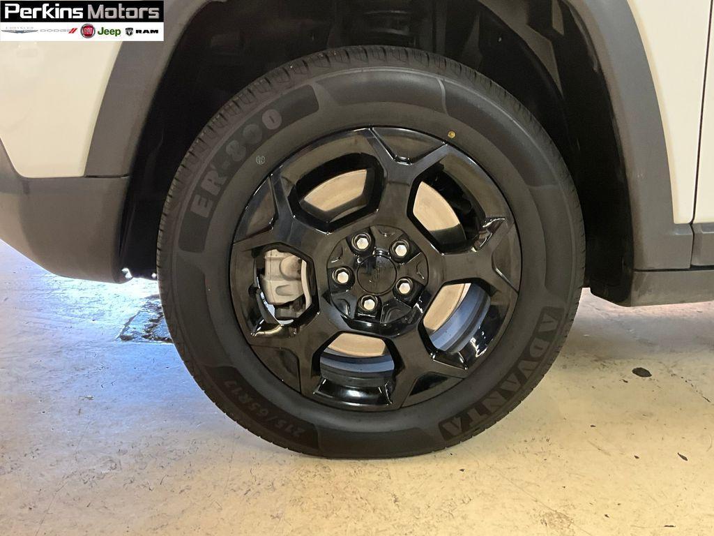 used 2023 Jeep Compass car, priced at $24,094