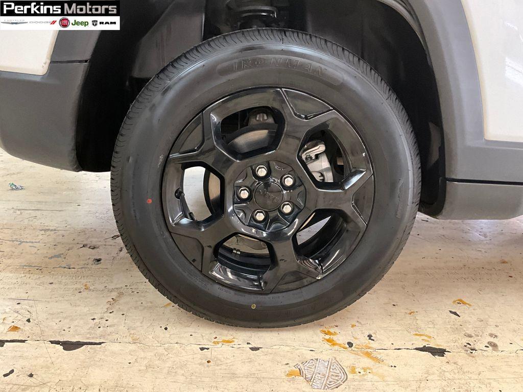 used 2023 Jeep Compass car, priced at $24,094