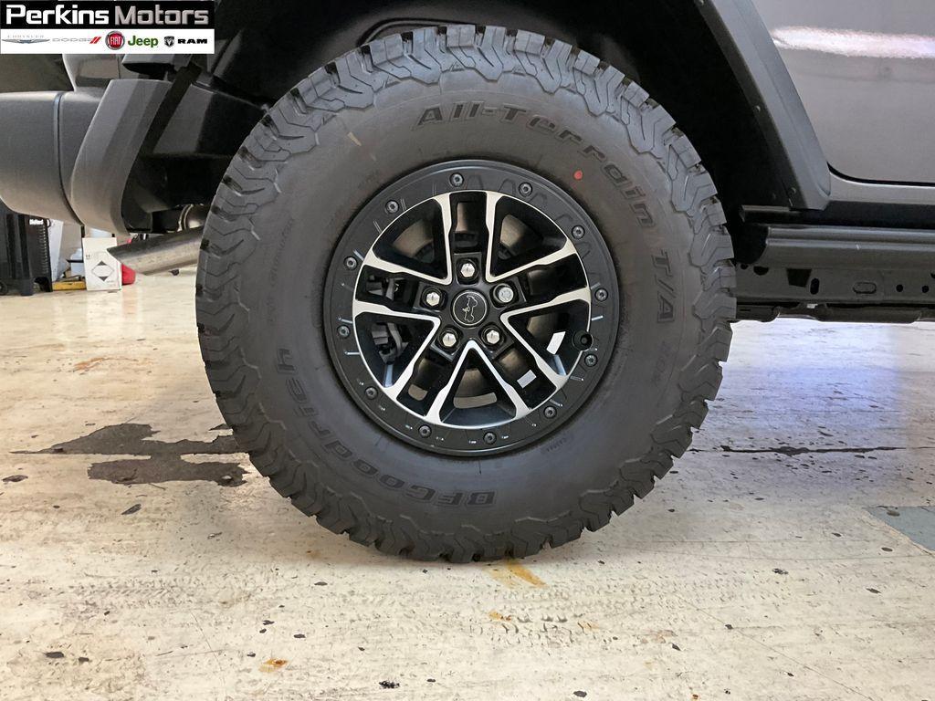 new 2025 Jeep Wrangler car, priced at $46,237