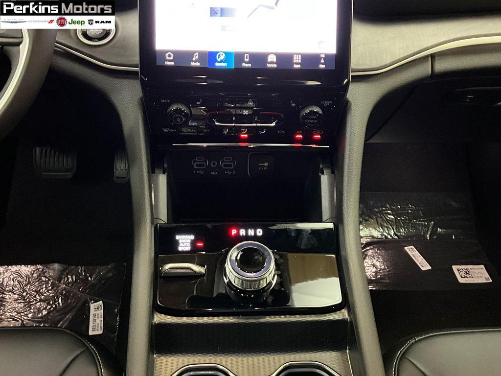 new 2025 Jeep Grand Cherokee L car, priced at $45,263