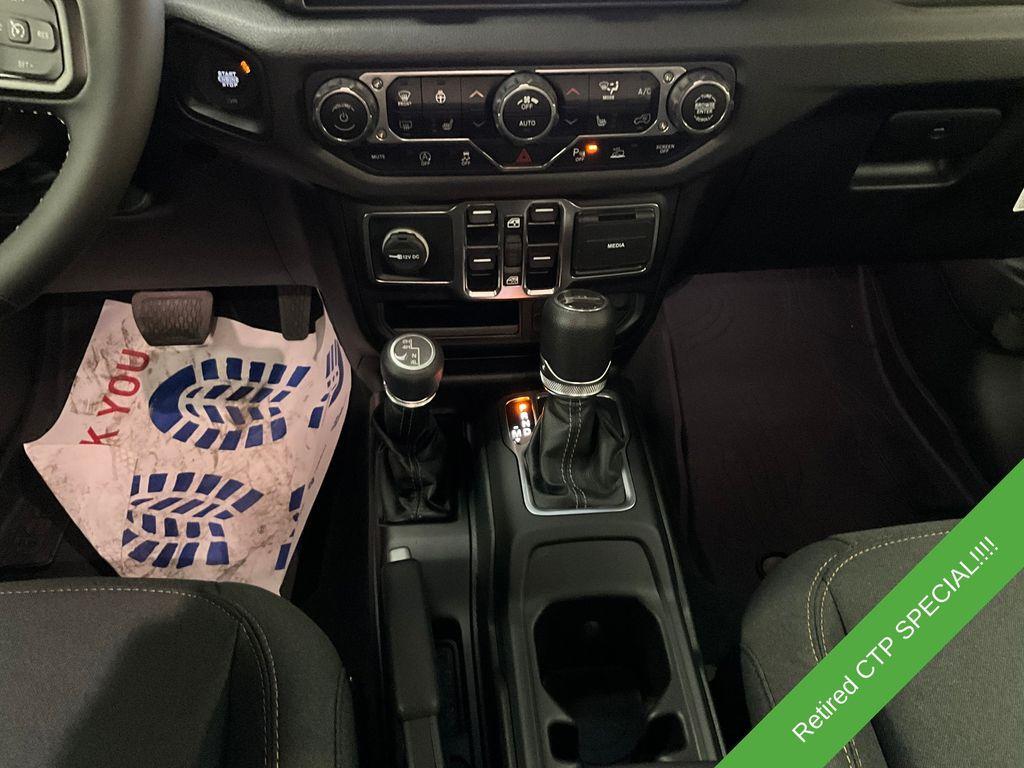 new 2025 Jeep Gladiator car, priced at $41,486