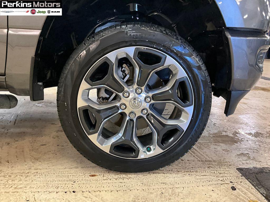 used 2021 Ram 1500 car, priced at $34,662