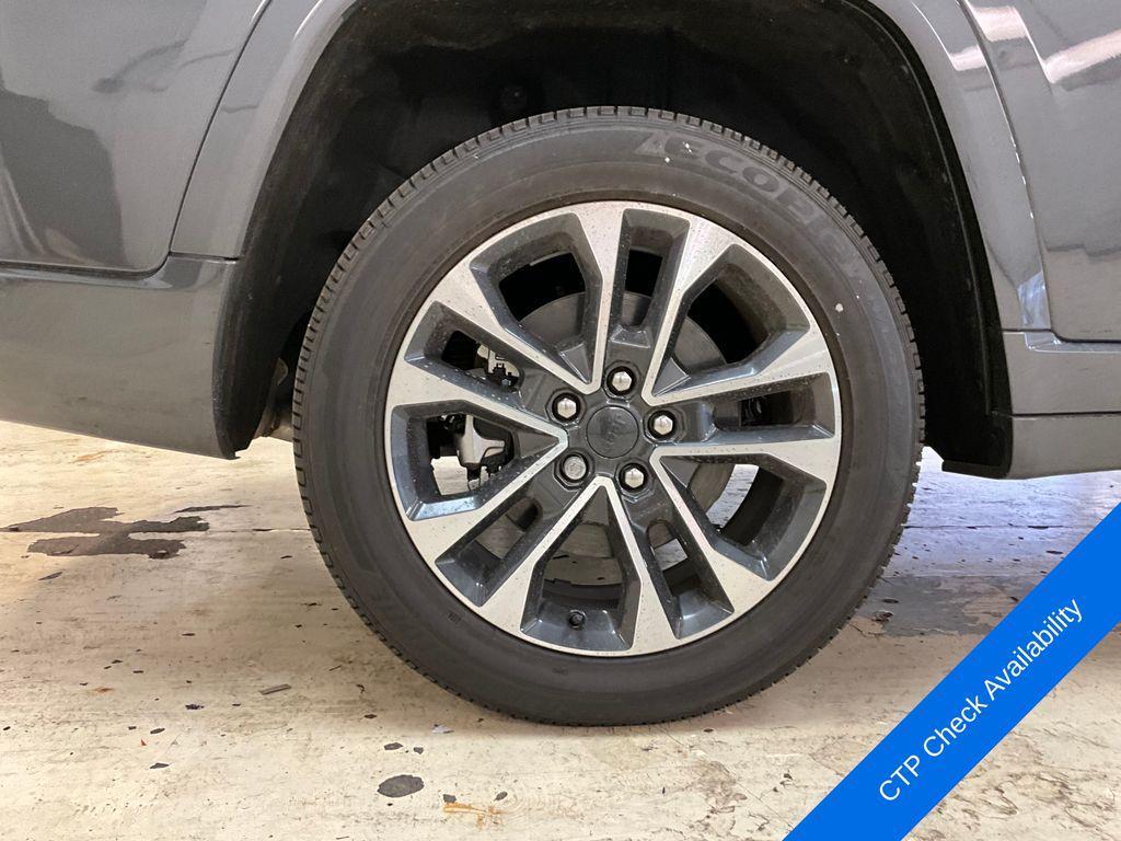 new 2025 Jeep Grand Cherokee L car, priced at $60,798