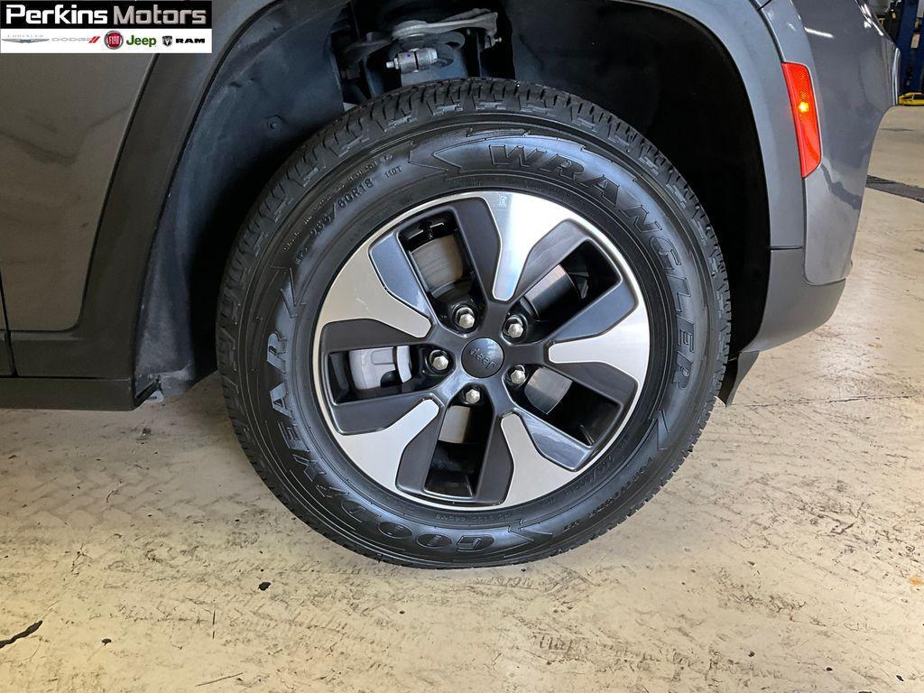 used 2024 Jeep Grand Cherokee 4xe car, priced at $30,811