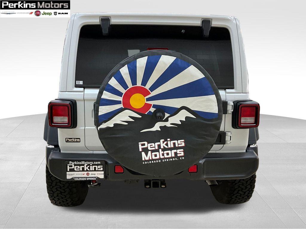 new 2025 Jeep Wrangler car, priced at $47,091