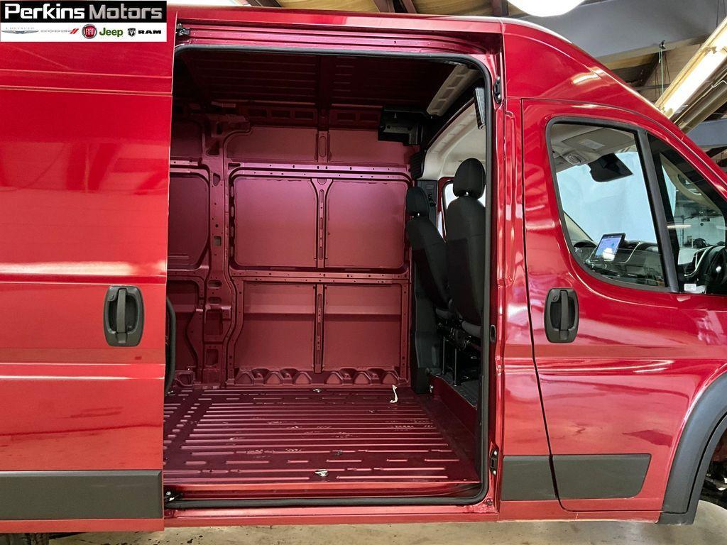 new 2025 Ram ProMaster 1500 car, priced at $43,290