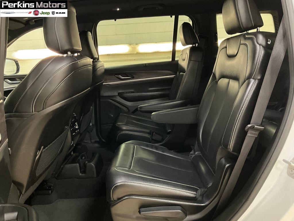 used 2024 Jeep Grand Cherokee L car, priced at $39,996
