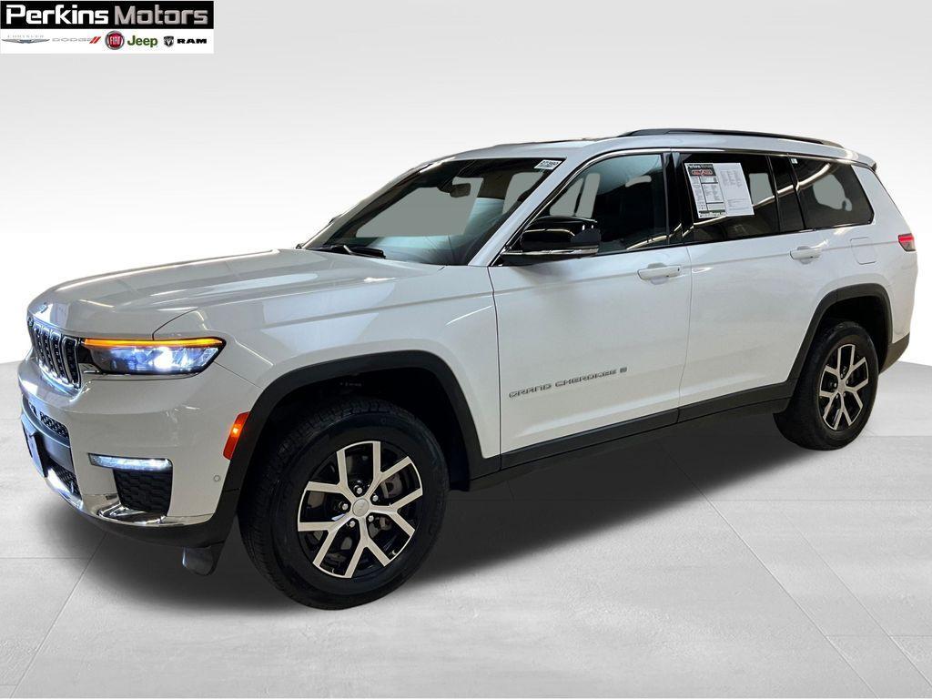 used 2024 Jeep Grand Cherokee L car, priced at $39,996