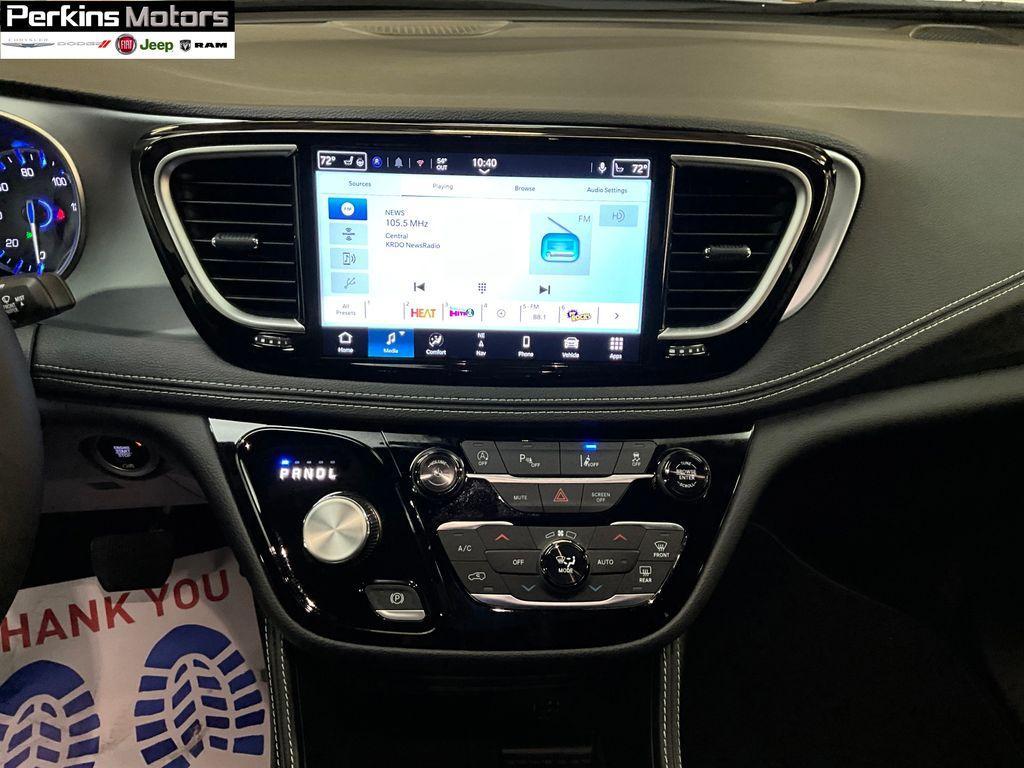 new 2026 Chrysler Pacifica car, priced at $53,438