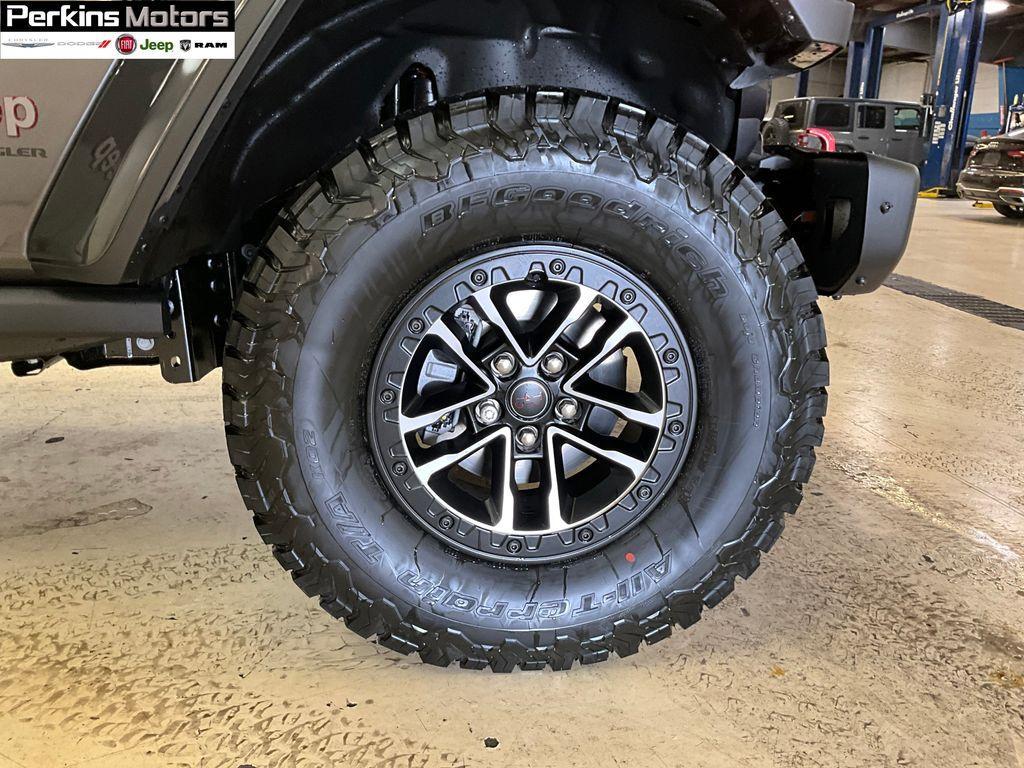 new 2026 Jeep Wrangler car, priced at $72,090