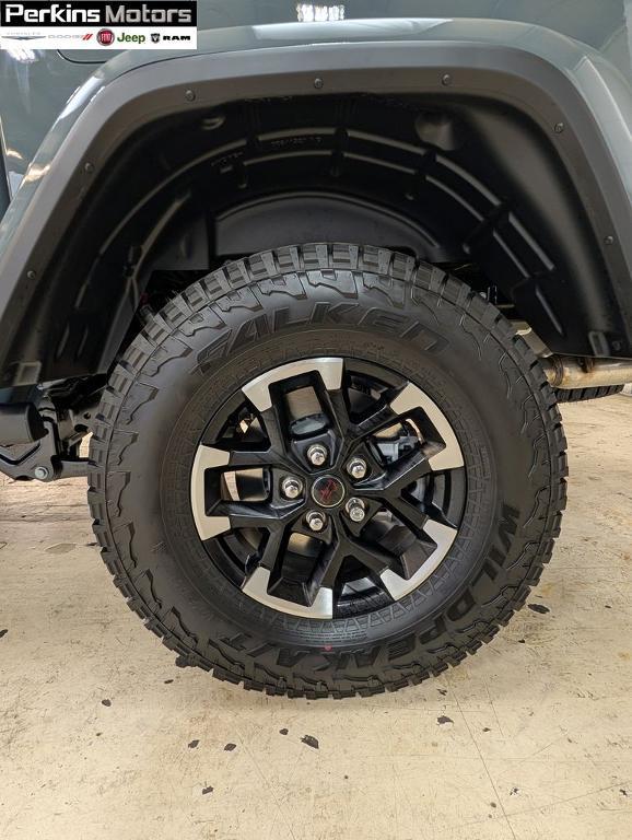 new 2026 Jeep Gladiator car, priced at $61,833