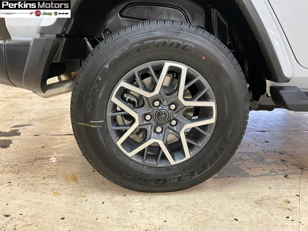 new 2025 Jeep Wrangler car, priced at $55,602