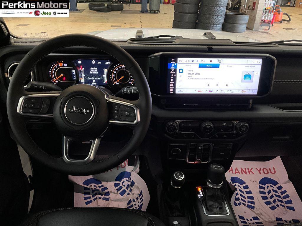 new 2025 Jeep Wrangler car, priced at $55,602