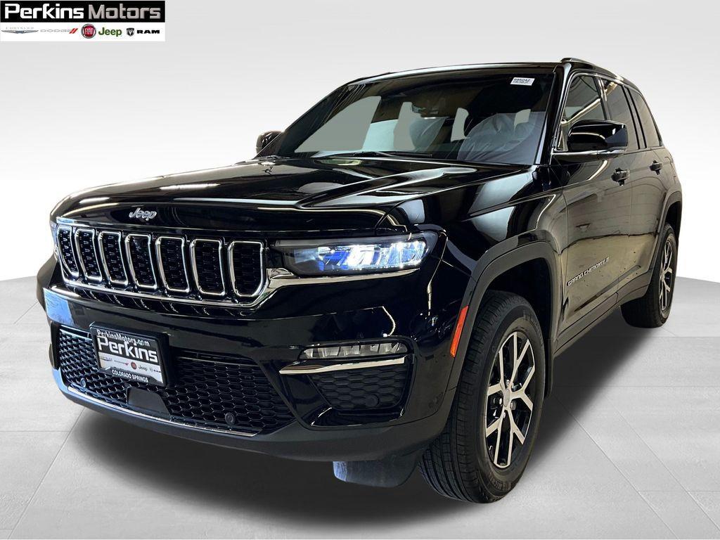 new 2025 Jeep Grand Cherokee car, priced at $48,267