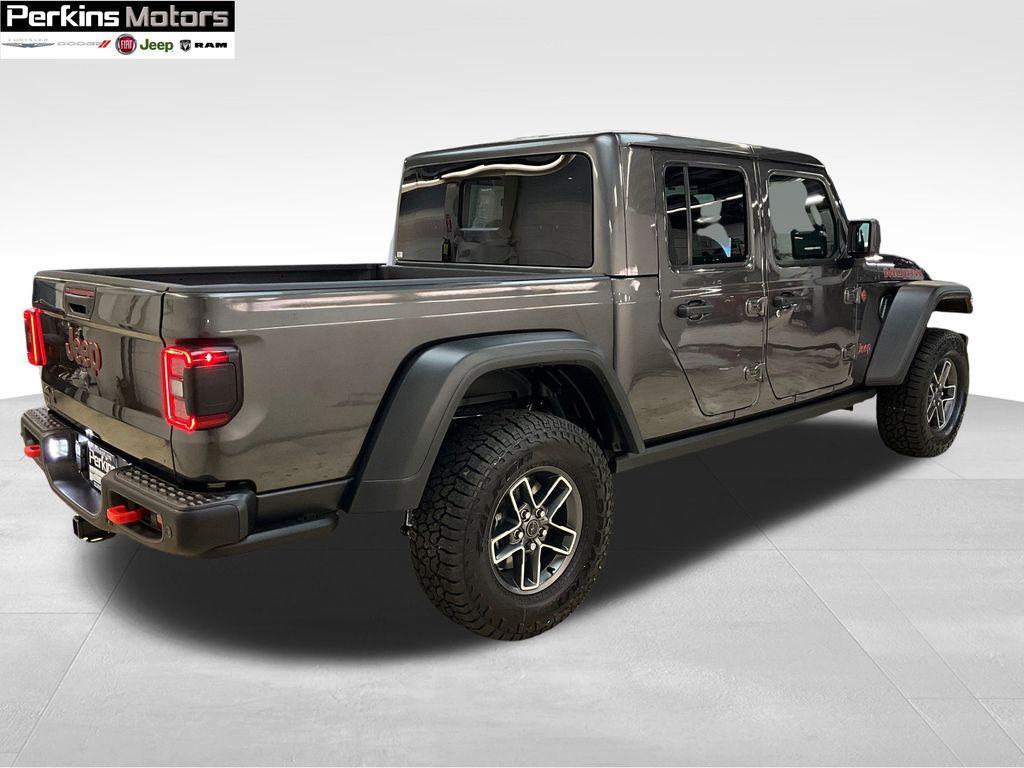 new 2025 Jeep Gladiator car, priced at $51,405