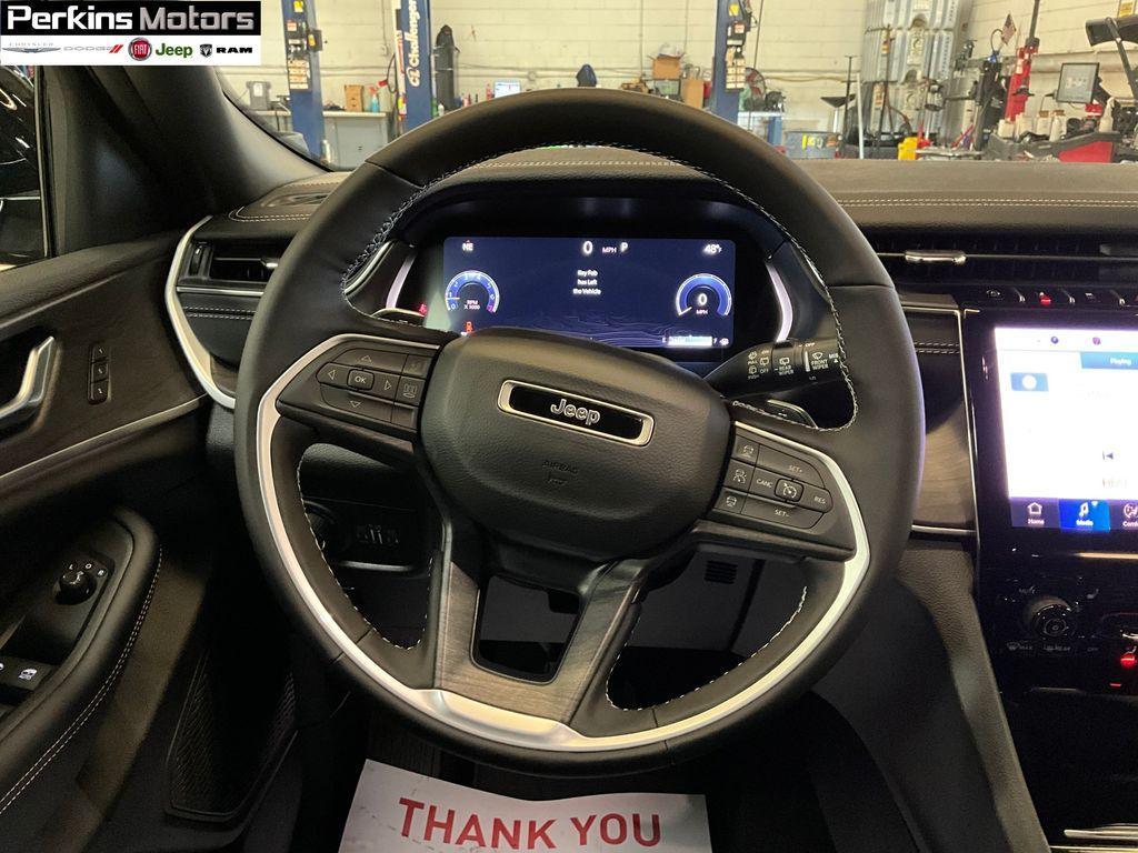 new 2025 Jeep Grand Cherokee L car, priced at $50,752