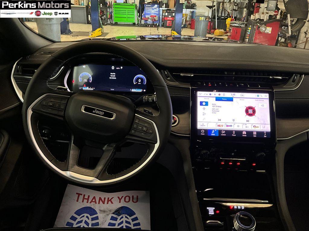 new 2025 Jeep Grand Cherokee L car, priced at $50,752