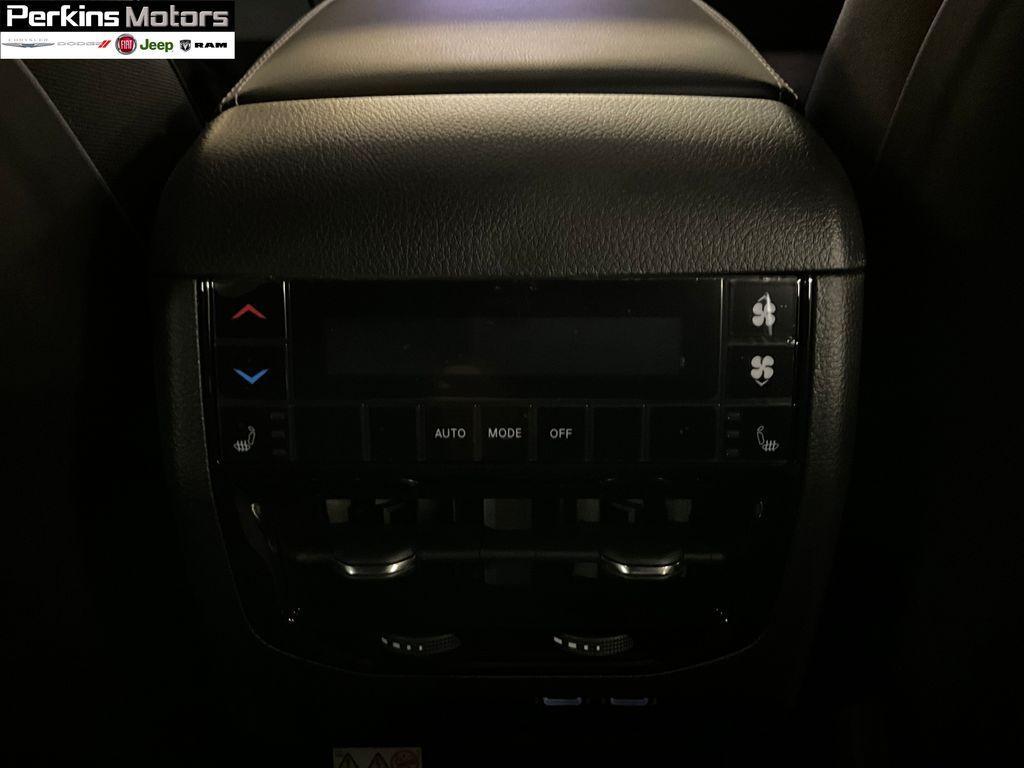 new 2025 Jeep Grand Cherokee L car, priced at $50,752