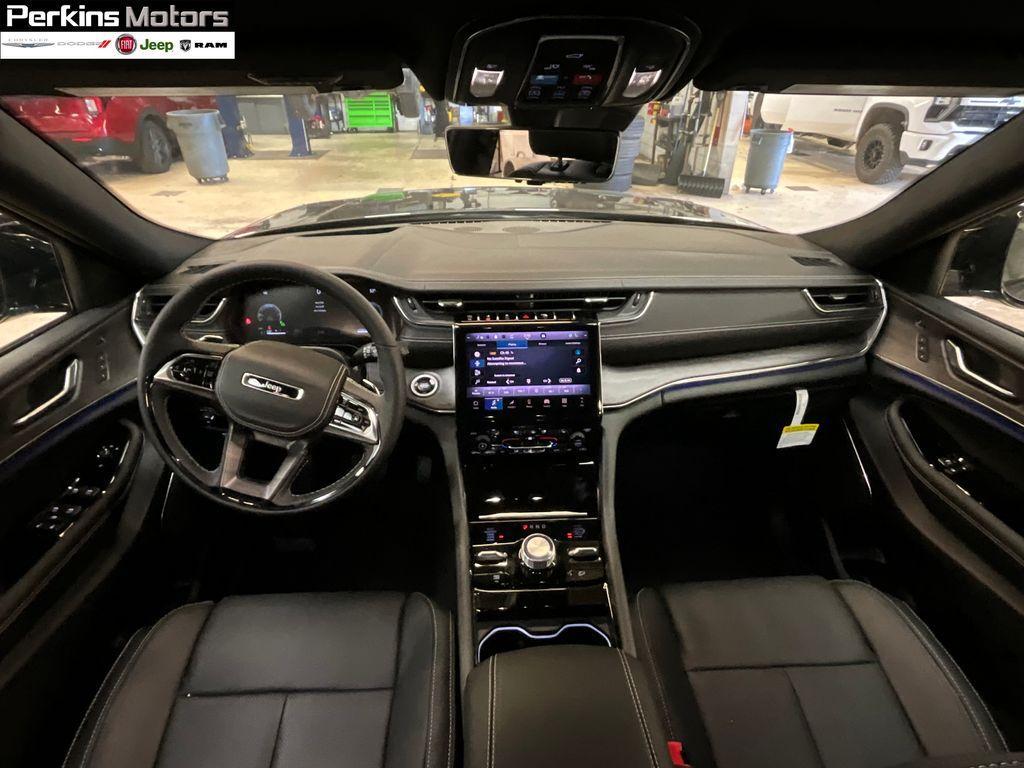 new 2025 Jeep Grand Cherokee L car, priced at $61,580