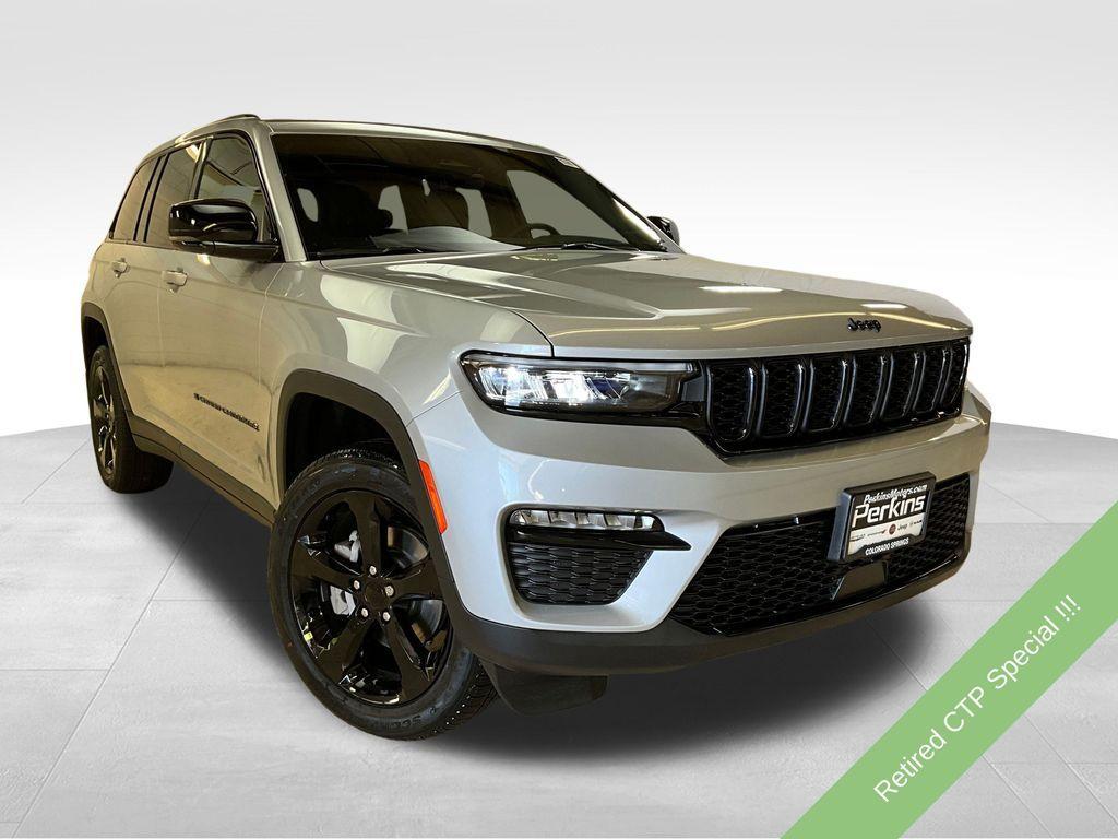 new 2025 Jeep Grand Cherokee car, priced at $43,733