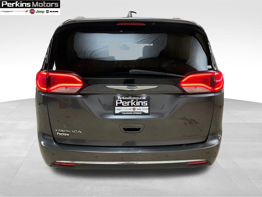used 2018 Chrysler Pacifica car, priced at $15,594
