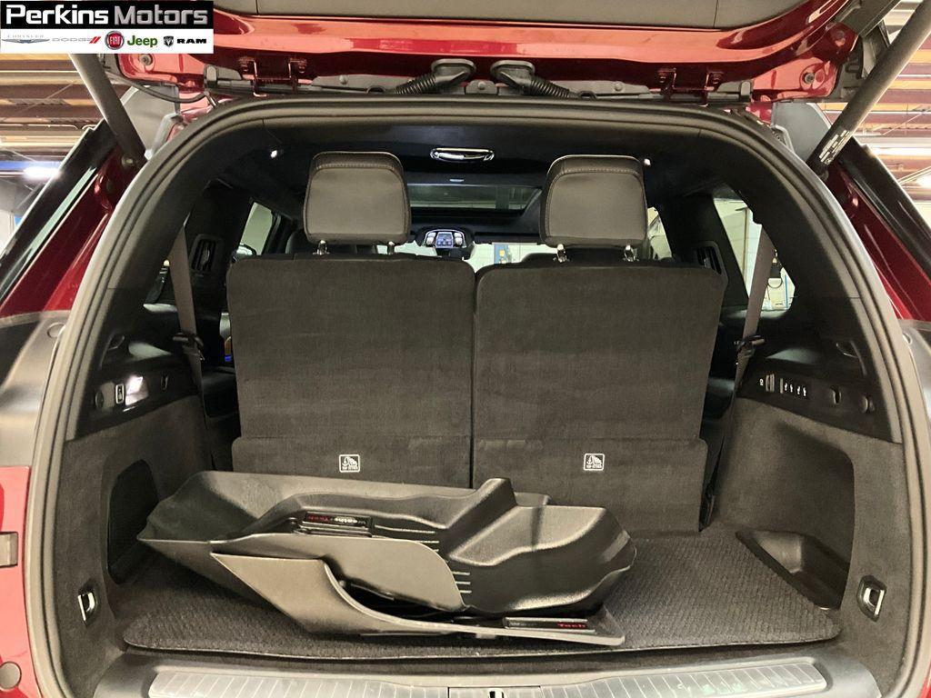 used 2021 Jeep Grand Cherokee L car, priced at $39,857