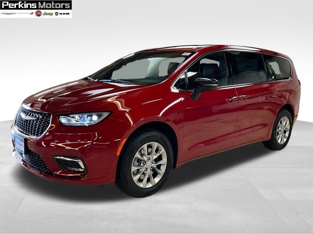 new 2026 Chrysler Pacifica car, priced at $53,677