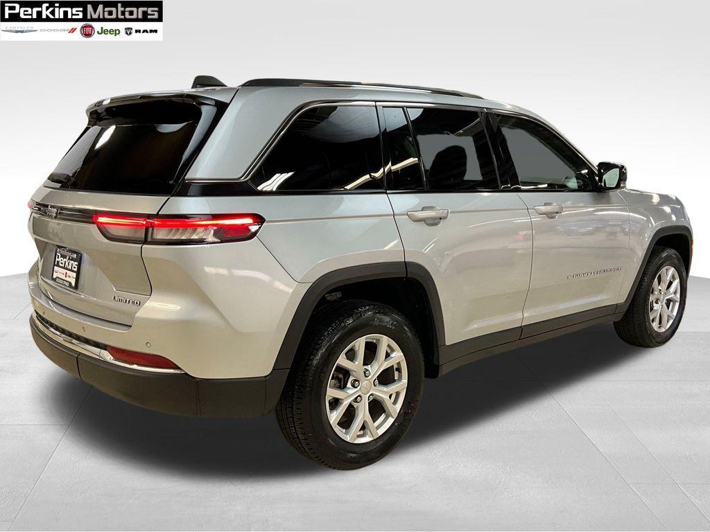 used 2023 Jeep Grand Cherokee car, priced at $28,801