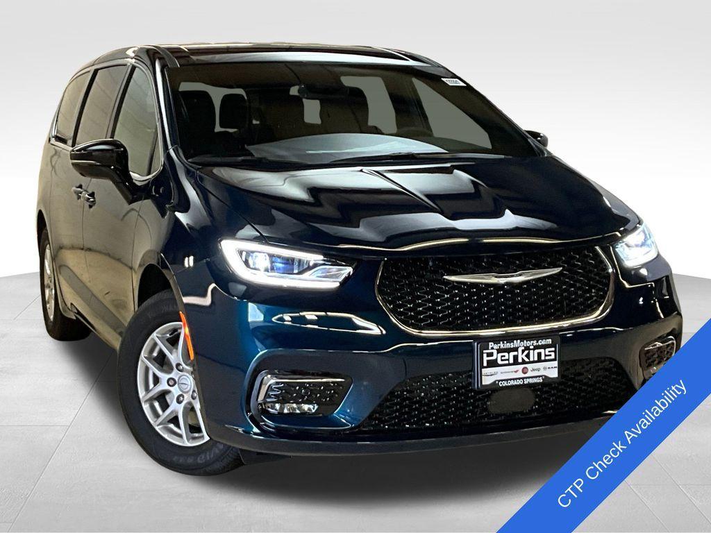 new 2025 Chrysler Pacifica car, priced at $41,917