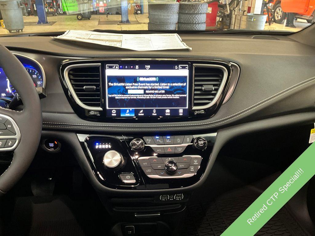 new 2025 Chrysler Pacifica car, priced at $39,167