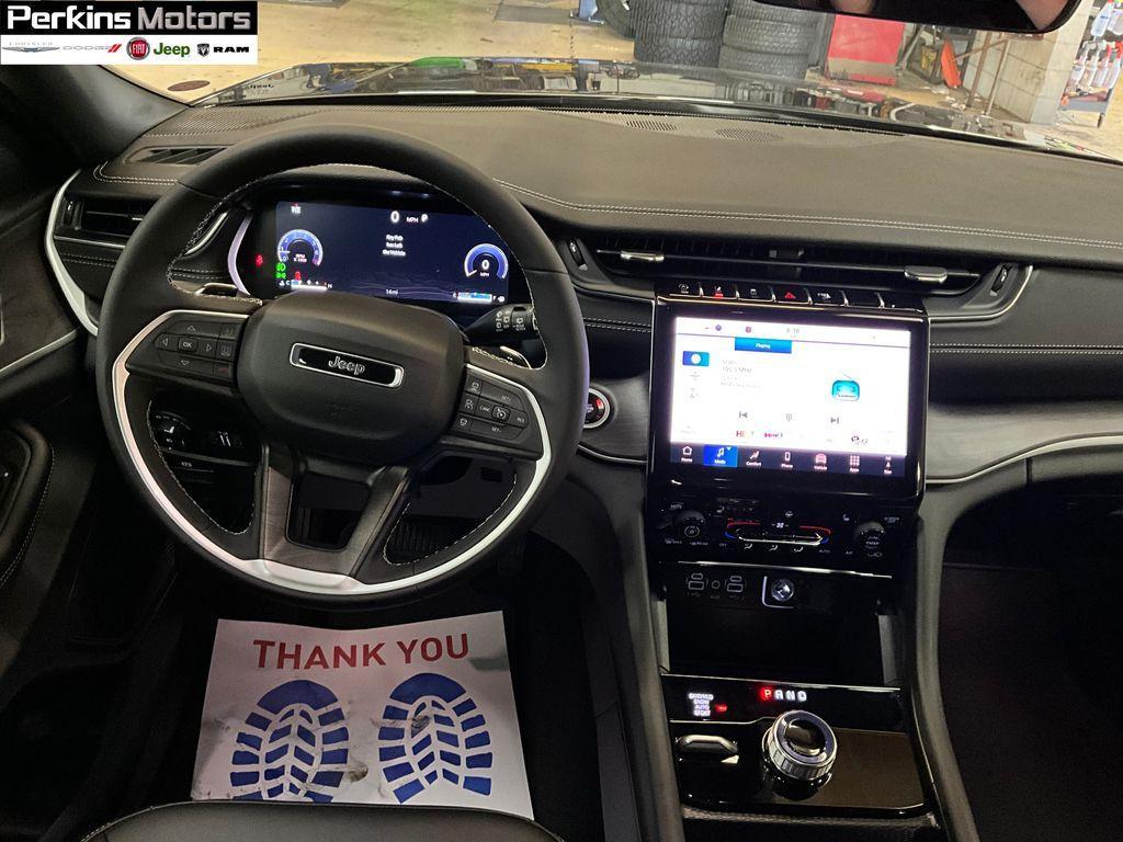 new 2025 Jeep Grand Cherokee L car, priced at $46,752